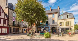 place-roues-centre-ville-auray © A. Lamoureux_1224x816 (1)